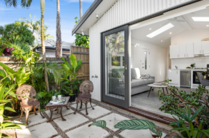 1 BARRENJOEY RD, AVALON BEACH