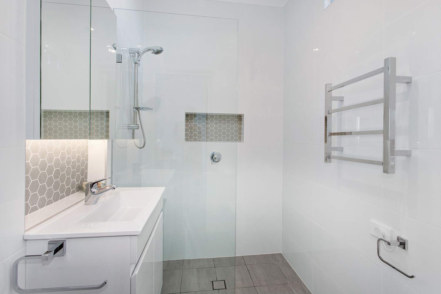 Cabbage Tree Road, Bayview (6)