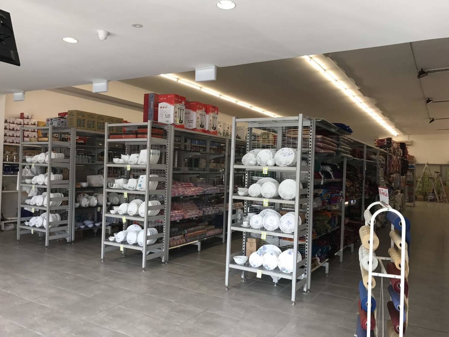 Convenience Store (3)