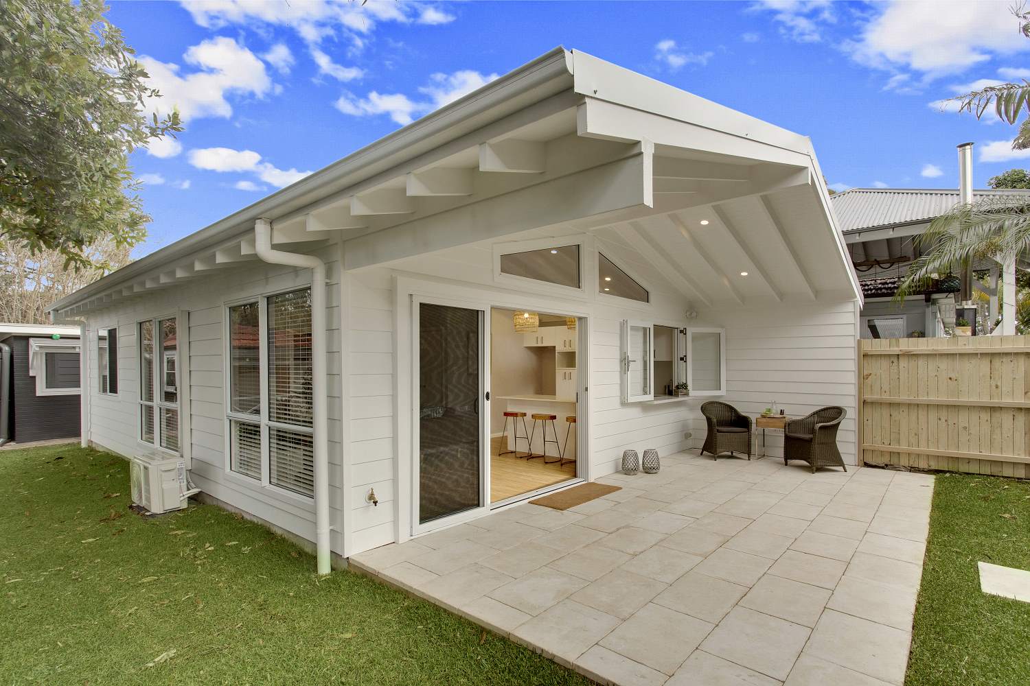 Harboard Road, Freshwater (2)