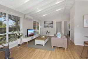 Harboard Road, Freshwater (4)