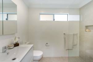 Harboard Road, Freshwater (7)