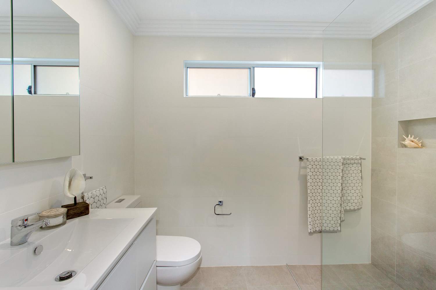 Harboard Road, Freshwater (7)