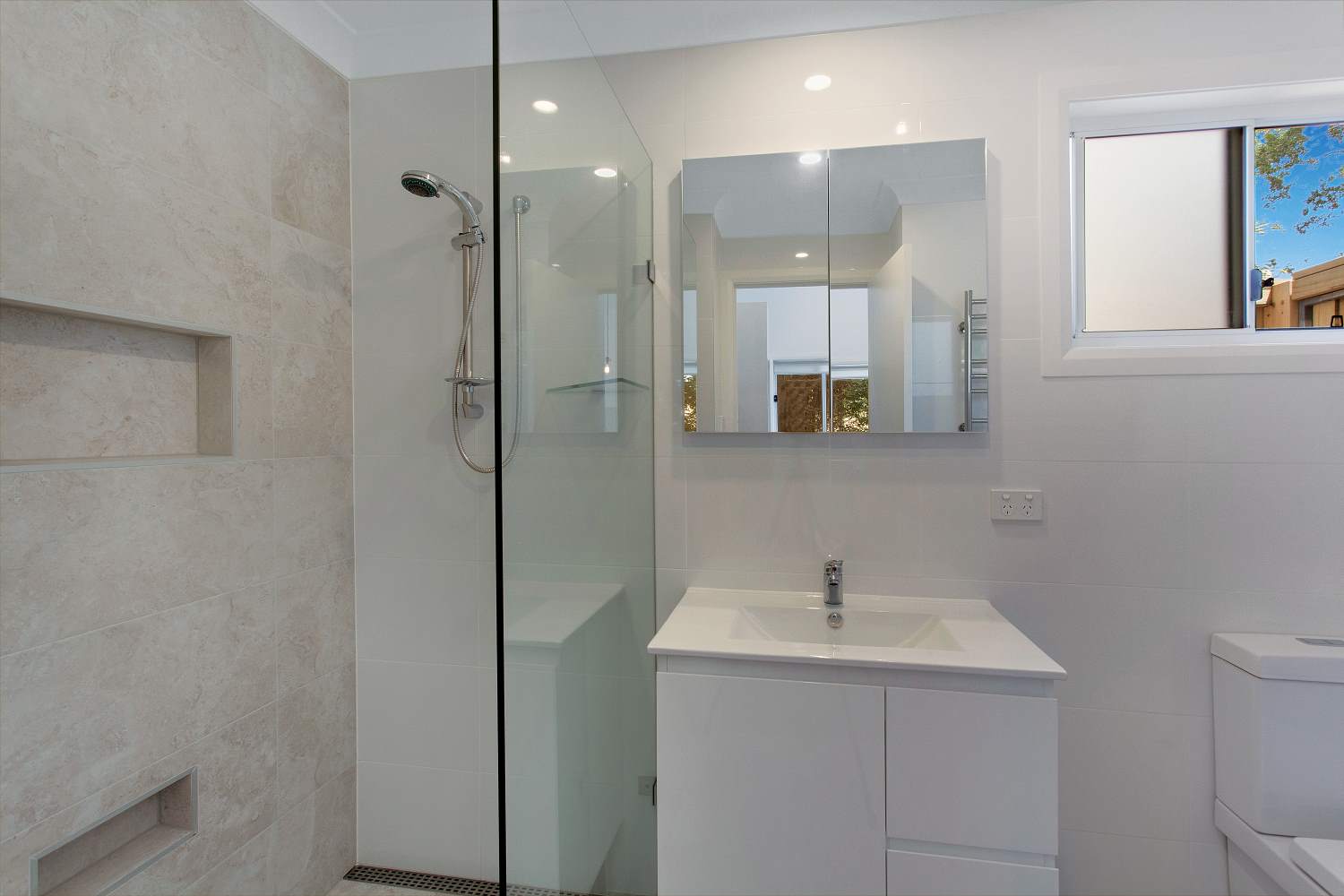 Inglebar Avenue, Allambie Heights (7)