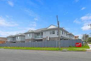 Oxford Street, Cambridge Park (8)