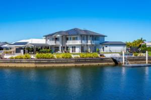 the peninsula banksia beach (2)