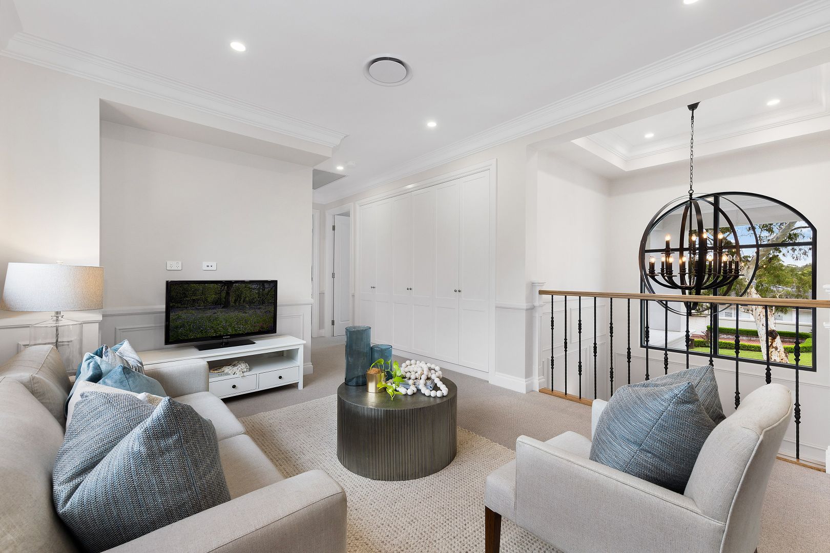 2019009406_12_1_240125_124527-w4134-h2756