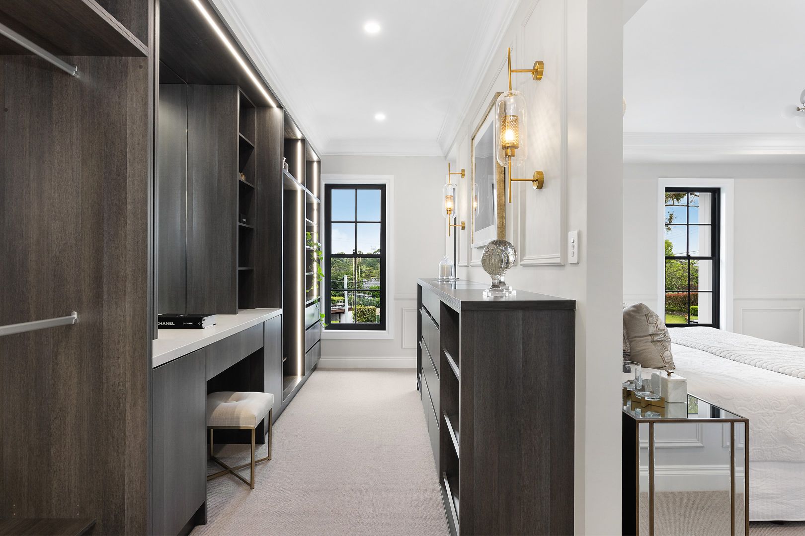 2019009406_14_1_240125_124527-w4134-h2756